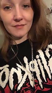 Is this Corey from Slipknot? 😅😆 Edit; ok i just posted this, if i had  listened to this,