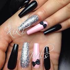 Uñas acrilicas negras con piedras. Kiki Nails Https Www Facebook Com Kiki Nails 9 Unas De Gel Elegantes Unas Negras Unas Largas