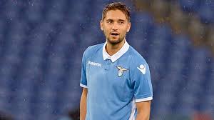 Pukki begann seine karriere beim fc kooteepee, für den er am 21.april 2006 gegen hjk helsinki sein ligadebüt gab. Leitner Wechselt Von Lazio Zum Fc Augsburg Dfb Deutscher Fussball Bund E V