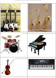 Bukan saja alat alat muzik tetapi theory muzik juga banyak yang di fikirkan, dicipta oleh artis karyawan seni dari barat satu set alat muzik moden seperti gitar, bass, drum, string & wind terdapat lebih dari 100 alat alat muzik moden & tradisional yang menggunakan tiupan angin sebagai punca bunyi. Pendidikan Muzik Bunyi Alat Muzik Quizizz