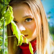 Brittney Watson (@watsbrit)