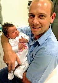 Hutchies Mag41 Nov13.indd