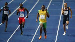 Bei 9,58 sekunden liegt der weltrekord des jamaikaners über 100 meter. Vor Zehn Jahren Verbesserte Usain Bolt Den Weltrekord Uber 100 Meter Eurosport