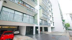 Here is a secret garden that looks inwards to inspire its. 20trees Apartment 20 Trees Taman Melawati Kl Realman