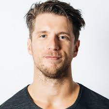 Light your inner fire with powerful breathing exercises and gradual cold  exposure during my "Wim Hof Method Experience" seminars! Join us!  http://bit.ly/wimhofexperience17