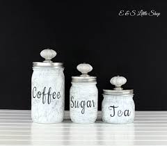 The tray can be used to hold crackers, while the bowls serve up condiments, dips, salsa, olives or nuts. Pin On Farmhouse Decor