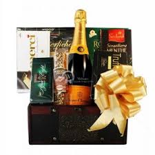 Check spelling or type a new query. Send Champagne Gift Hampers With Walwater Gifts To Europe