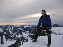 From sami giebmegáisi or giebnegáisi, cauldron crest) is the highest mountain in sweden.the kebnekaise massif, which is part of the scandinavian mountain range, has two main peaks.the glaciated southern peak used to be the highest at 2,120 metres (6,960 ft) above sea level, but has shrunk by 24 meters during the last 50 years, making. Pre Melting Kebnekaise Sydtoppen Peakbagger Com