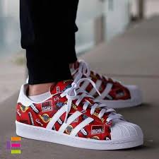 Adidas Superstar Yeni Modelleri Etichetsport Da Seni Bekliyor Sneakers Adidas Outfit Shoes Shoes Sneakers Adidas Adidas Superstar