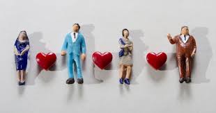 The fact or practice of being romantically or sexually. Polyamorie Voor Beginners Polydating Eu
