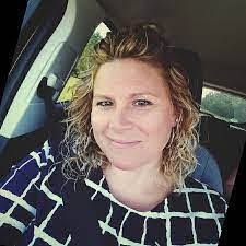 Anna Purser's Instagram, Twitter & Facebook