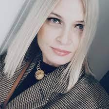 Olga Hensley's Instagram, Twitter & Facebook