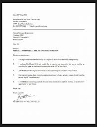 Dibuat dalam versi bahasa melayu bergantung kepada kesesuaian jawatan. Maukerja Malaysia Sebelum Ini Kami Pernah Kongsikan Contoh Cover Letter Besertakan 3 Komponen Utama Http Blog Maukerja My Tak Perlu Pening Buat Cover Letter Majikan Ini Ajar Hanya Perlu Ada 3 Komponen Sahaja Iaitu Tapi Dalam Bahasa Melayu Kali