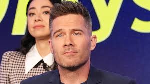 Sad Details About Hallmark Star Luke Macfarlane