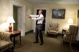 The white house situation room is a 5,000 square foot (455 meter) complex of rooms designed, as one might imagine from the name, for the handling of situations of critical importance to national security. Behind The Scenes With President Obama Photos Abc News