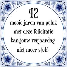 Bol Com Verjaardag Tegeltje Met Spreuk 42 Jaar 42 Mooie Jaren Van Geluk Met Deze