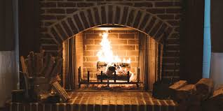 How to Start a Fireplace Fire: 2 Safe and Easy Methods