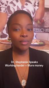 Stephanie Jmediareels