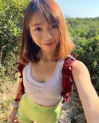 ℂ𝕠ℂ𝕠 𝕃𝕖𝕦𝕟𝕘 樂文https://www.instagram.com/_coco_leung/