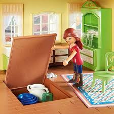 Playmobil Spirit Maison De Lucky 9475 Chloe Juliette Giftshop En 2020 Lego Stegosaurus Maison De Poupee