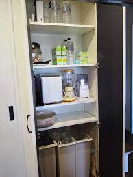 狭いパントリー収納アイデア 無印 ニトリのケースでビフォーアフター リノベと暮らしとインテリア パントリー 収納 アイデア パントリーの収納整理 パントリー