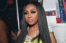 Maybe you would like to learn more about one of these? Southside Defends Yung Miami Against Lil Uzi Vert After Heated Instagram Live Revolt