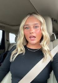 Emma Hodge's Instagram, Twitter & Facebook