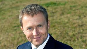 Václav klaus odeslal stížnosti radě čro a rrtv v souvislosti s vysíláním pořadu 20 minut radiožurnálu ze dne 2. Roman Vaclav Klaus Mladsi Se Citil Jako Majitel Porg Skola Ale Pedagogum Nepatri Hospodarske Noviny Ihned Cz