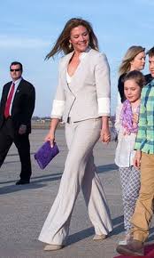 Scroll below and check more details. 42 Sophie Gregoire Trudeau Ideas Trudeau Justin Trudeau Sophie