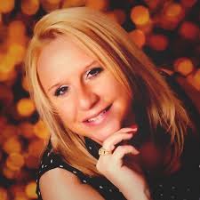 Tracy Shockley's Instagram, Twitter & Facebook