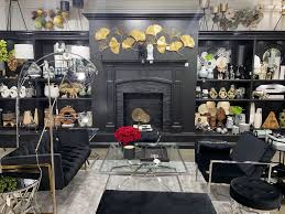 Las vegas market offers efficient access to furniture, bedding, lighting, flooring, accessories and gift. Las Vegas Showroom Sagebrook Home Wholesale Decor Home Decor