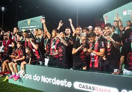 Após 22 anos, Vitória volta a vencer jogo de título no Barradão