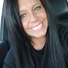 Shannon Hardison's Instagram, Twitter & Facebook