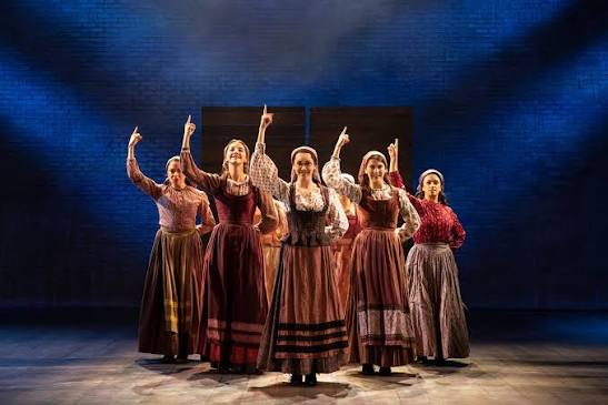 At Emerson Colonial, 'Fiddler On The Roof' Updates Tradition | WBUR News
