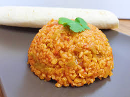 Bulgur Reis Mit Tomaten Domatesli Bulgur Pilavi Dieser Leckere Bulgur Reis Wird Mit Tomaten Zubereitet Und Schmec In 2020 Bulgur Einfache Gerichte Lebensmittel Essen