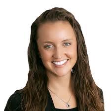 Stefanie Stewart's Instagram, Twitter & Facebook