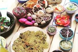 Try my easy spinach pakora, made like spiced spinach pancakes, and my favorite aloo gobi,indian cauliflower and potatoes. Jewish Chef Hopes To Make Vegan Cooking The New Kosher The Jerusalem Post