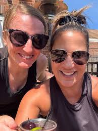 Who is the best men's pro that Anna Leigh Waters could beat in singles?