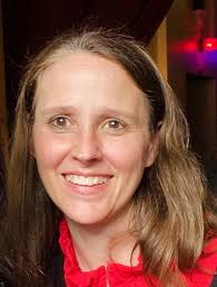 🙌🏾 Next in our Indigenous artist series is Kayla McCarty (she/her)  @huckleberry.beading! Kayla is from the Nlaka'pamux First Nation and lives  in Kamloops, BC. You can find her beautiful work