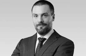 Robin Ogle's Instagram, Twitter & Facebook