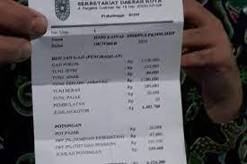 Maybe you would like to learn more about one of these? Sumbangkan Gaji Untuk Tangani Covid 19 Ini Rincian Pendapatan Wali Kota Probolinggo Halaman All Kompas Com