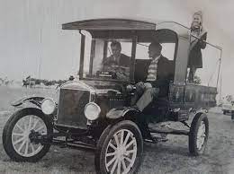 Pin By Willem Bras On Truck Vintage Trucks Classic Trucks Antique Cars