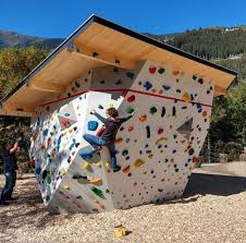 Alpine rock's top competitors are garcia landscape services, green keeper landcare and oldworldlandscape. Construction Kletterwande Und Klettergriffe Wir Erfullen Klettertraume