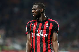 Milan are expected to sign a midfielder this summer to solve their current depth issue, having sent soualiho meite back to torino. Ac Milan Will Reportedly Look To Make Final Move For Chelsea Midfielder After Europa League Clash The Ac Milan Offside