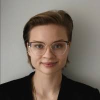 800+ profilů „Dombek“