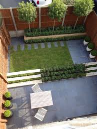 8 Cute Small Gardens And Outdoor Spaces Small Garden Landscape Small Backyard Landscaping Garden Design