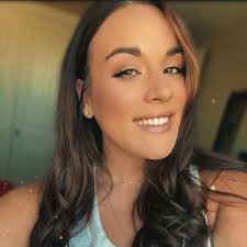 One paint sprayer with hose￼