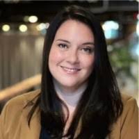 Marianne Whitlock's Instagram, Twitter & Facebook