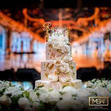 May 27, 2021 · these are the best wedding cake toppers to try in 2021. Top 21 Small But Exquisite Wedding Cake Designs For Your Big Day Shaadisaga