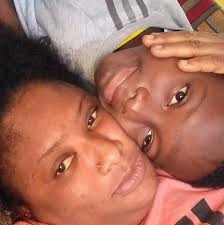 Its very obvious that Nino Brown one of the most supportive sierra leonean  is coming through for the general of team trooper's Lolo Simeon . Den say  good market na ihn dae